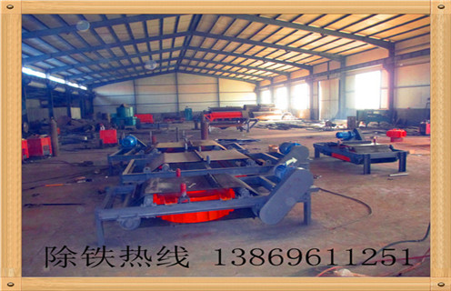 電磁自卸式除鐵器，內(nèi)蒙古電磁自卸式除鐵器價格工作視頻_國家標準_內(nèi)蒙古電磁自卸式除鐵器價格訂做配電箱型號 